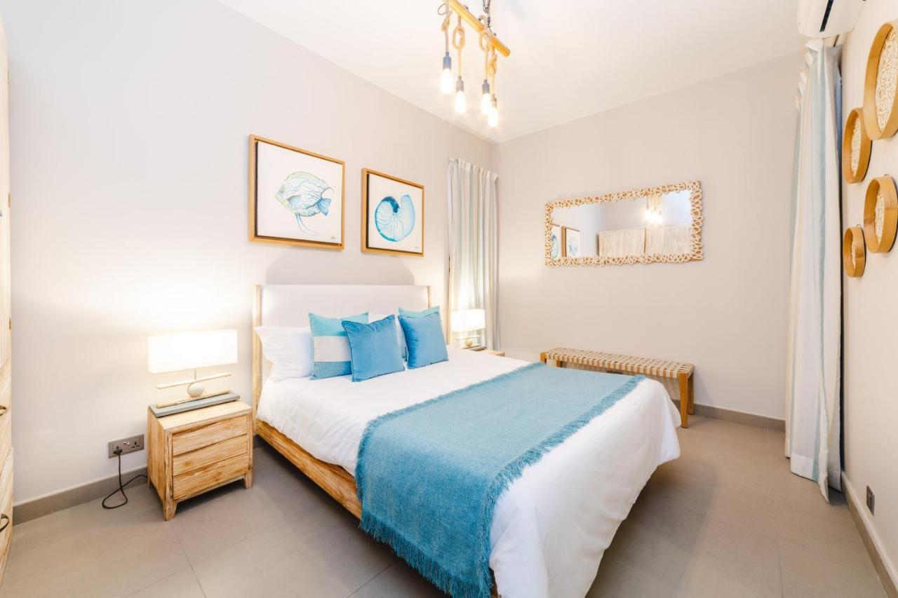One Bay Residence Unit 15 - Penthouse With Private Roof Top, Jacuzzi And Sea View غراند بايَ المظهر الخارجي الصورة