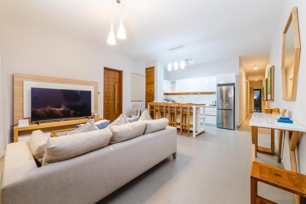 One Bay Residence Unit 15 - Penthouse With Private Roof Top, Jacuzzi And Sea View غراند بايَ المظهر الخارجي الصورة